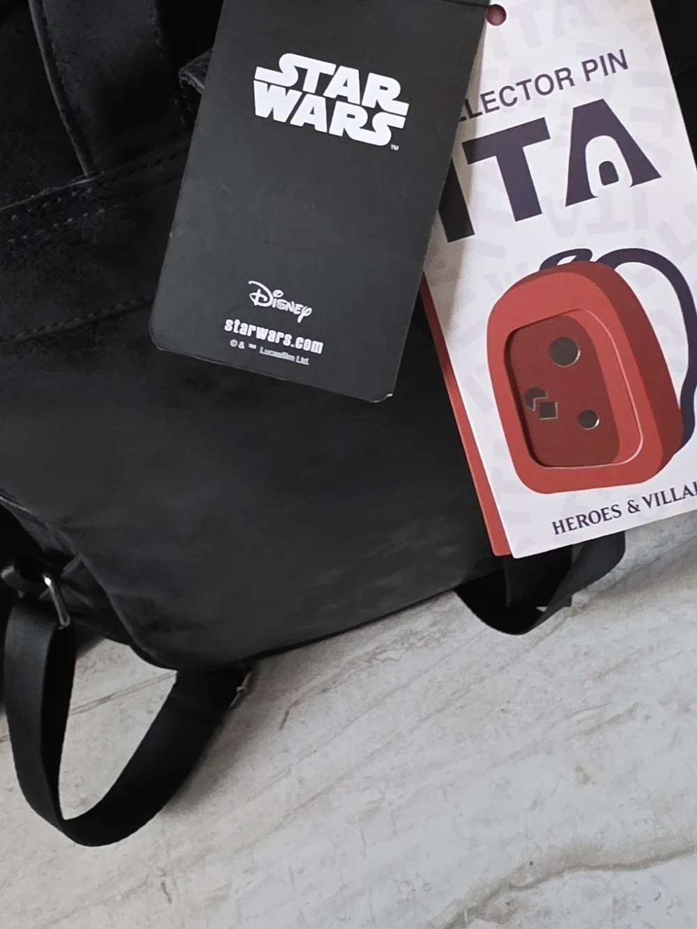 NWT Star Wars Heroes & Villains Darth Vader Pin Collector Backpack Her Universe